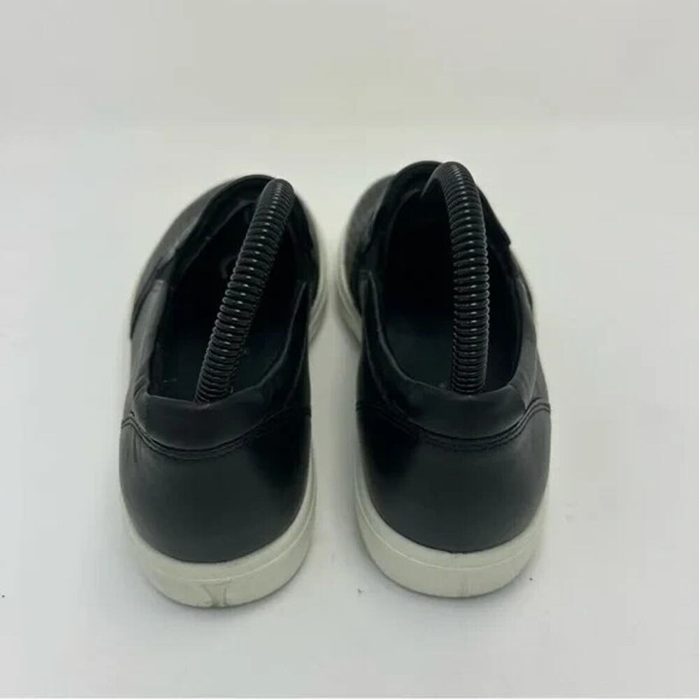 ECCO Soft Classic Women's Black Leather Slip-On Sneakers Perforated Comfort (37) - Picture 3 of 7